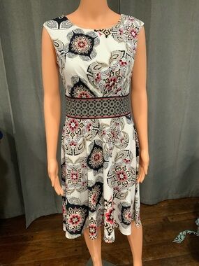 Sleeveless Printed Midi Dress in White with Black & Red Accents
